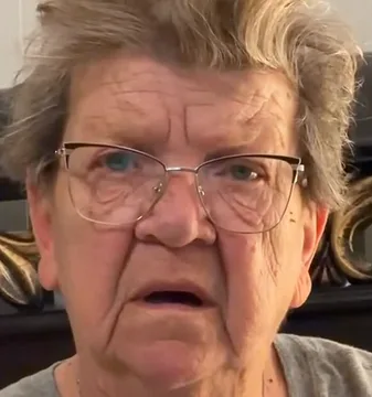 Source image for Grandma Sets Alarm, line 1
